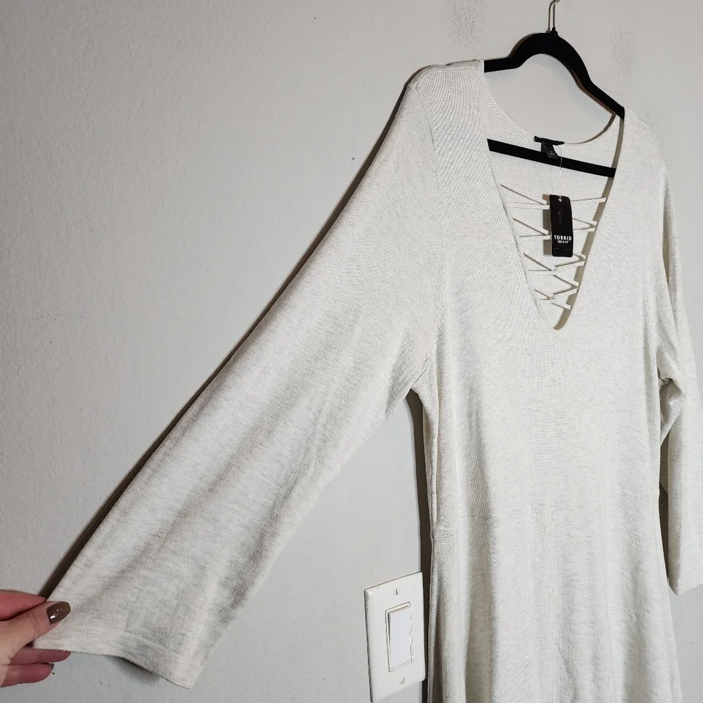 NWT‎ Torrid Mini Sweater Cross Front Skater Dress Beige Greige Oatmeal Size 3X